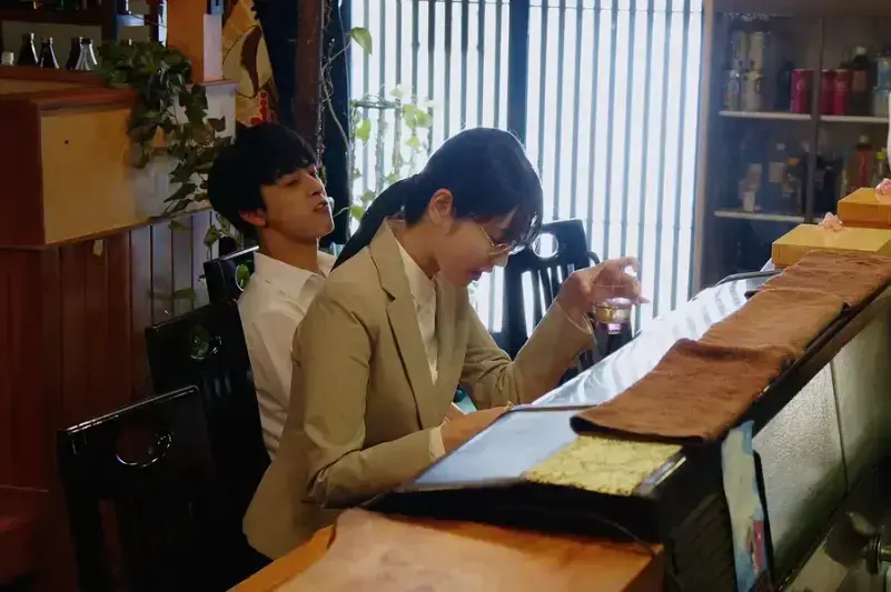 尺度炸裂的《夏日暗涌》全集免费获取，新原泰佑主演HD中字版，高清不卡顿，七角恋谜团待解！