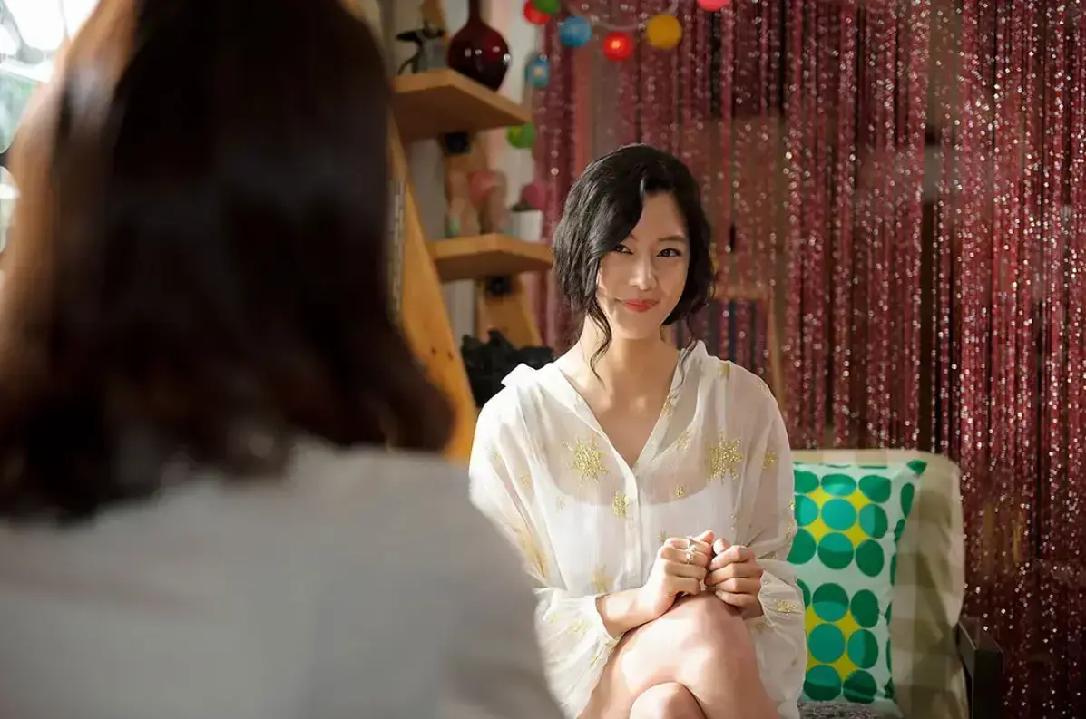 《工作女郎》HD中字无删减版《工作女郎》4K蓝光全集免费在线看 - 中文配音流畅播放 - 韩国喜剧爱情片在线点播 - 星光影视